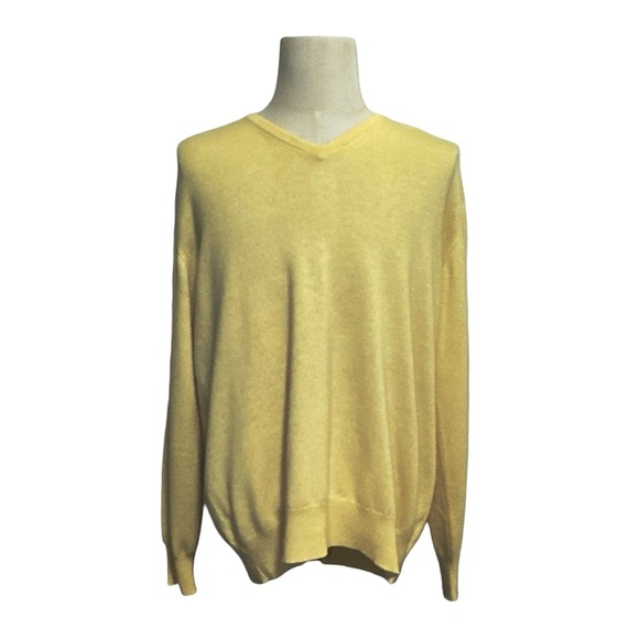 Malo Men’s Yellow Cashmere V-Neck Sweater. XL - Picture 3 of 15